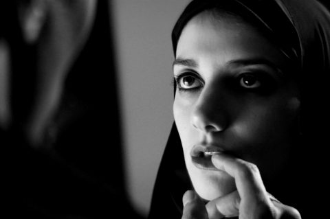 A Girl Walks Home Alone at Night - 2014
