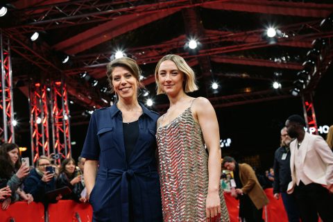 Nora Fingscheidt (Systemsprenger) und Hauptdarstellerin Saoirse Ronan (v.l.) präsentierten THE OUTRUN im Panorama, Foto: Berlinale.