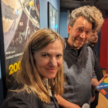 Mit der Faust in die Welt schlagen: Premiere im Metropol