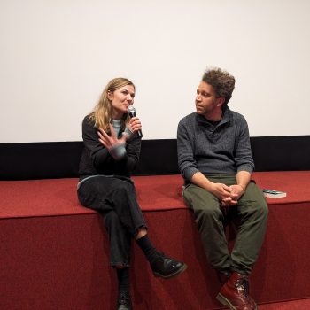 Mit der Faust in die Welt schlagen: Premiere im Metropol
