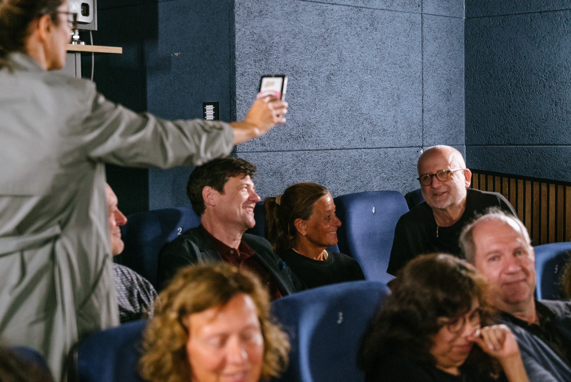 BITTER GOLD: Premiere im Metropol