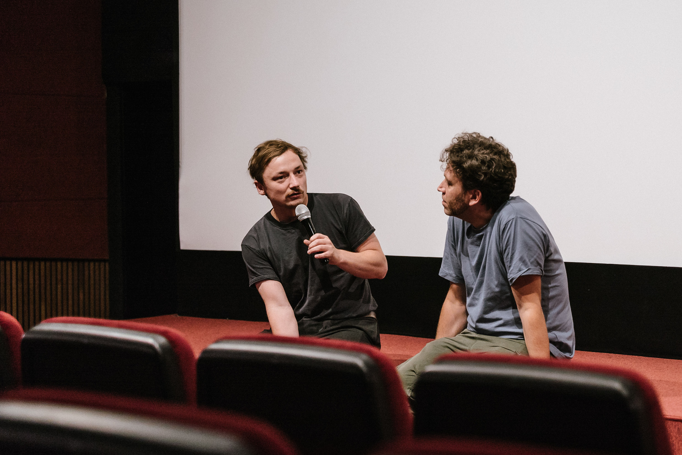 VEREINZELT SONNE: Premiere im Metropol