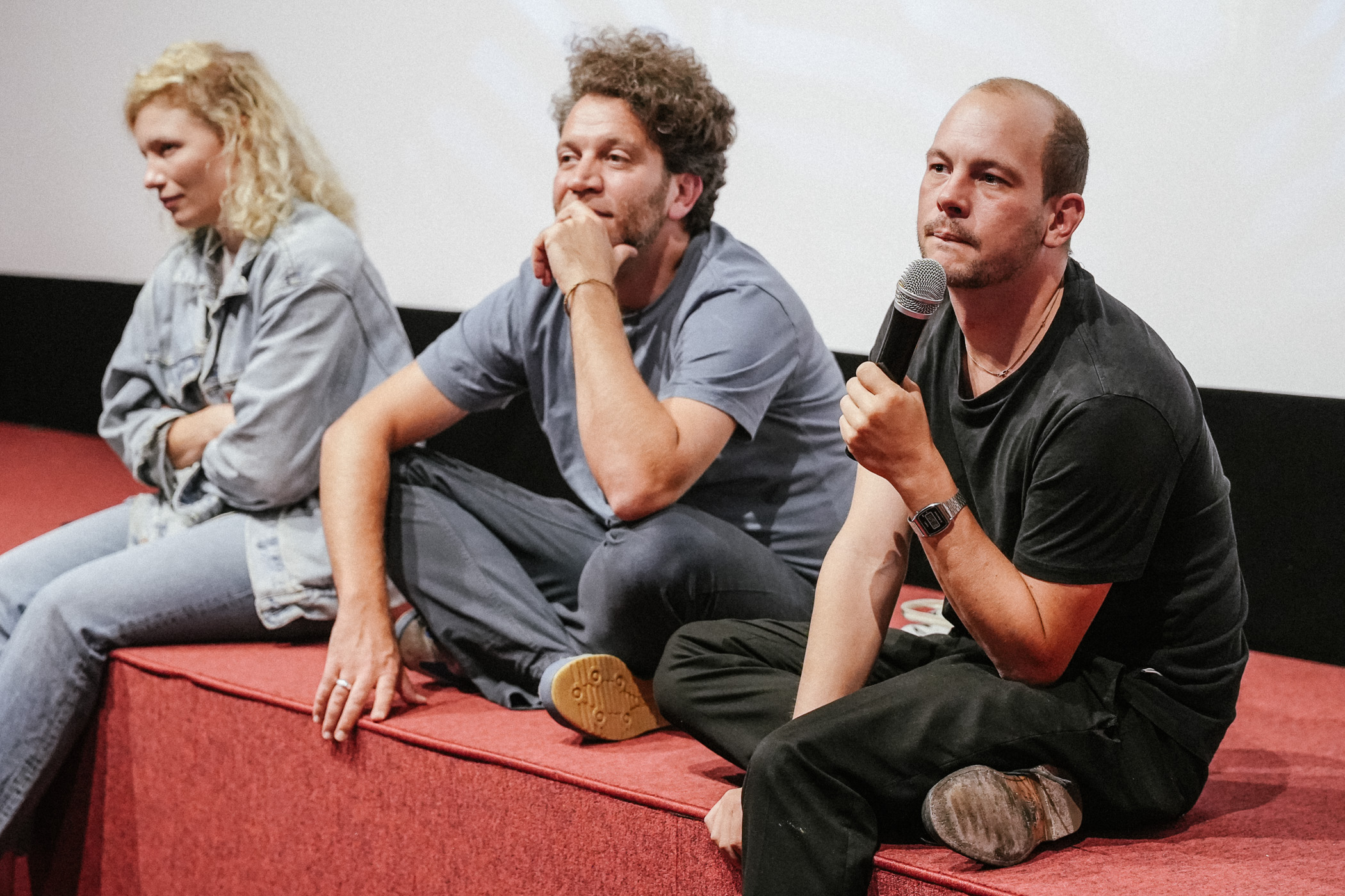 HOW TO BE NORMAL: Deutschlandpremiere im Metropol