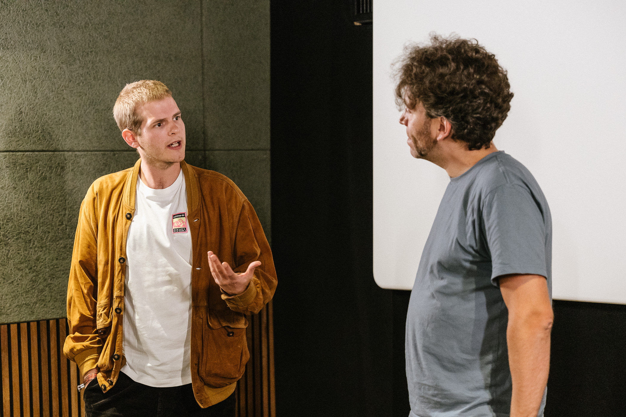 RAUMTEILER: Premiere im Metropol