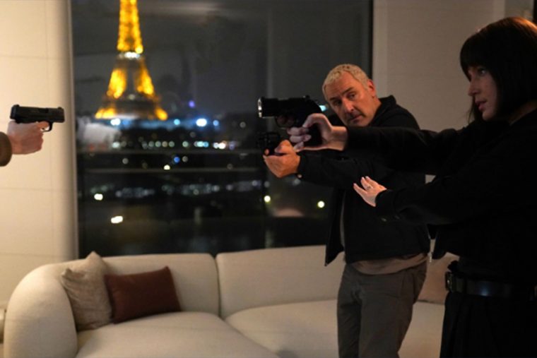 Gilles Lellouche und Adèle Exarchopoulos in Zone 3 (Chien 5) Gilles Lellouche und Adèle Exarchopoulos in Zone 3 (Chien 5)Gilles Lellouche und Adèle Exarchopoulos in Zone 3 (Chien 5), Copyright Cédric Bertrand - 2025 - Chi-Fou-Mi Productions- Studiocanal - France 2 Cinéma - Jim Films