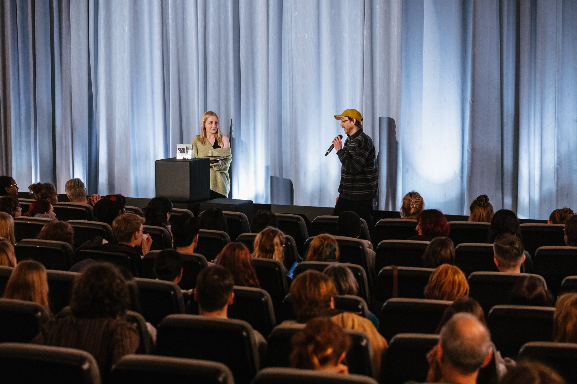 MITSKI - THE LAND: Verlosung im Atelier