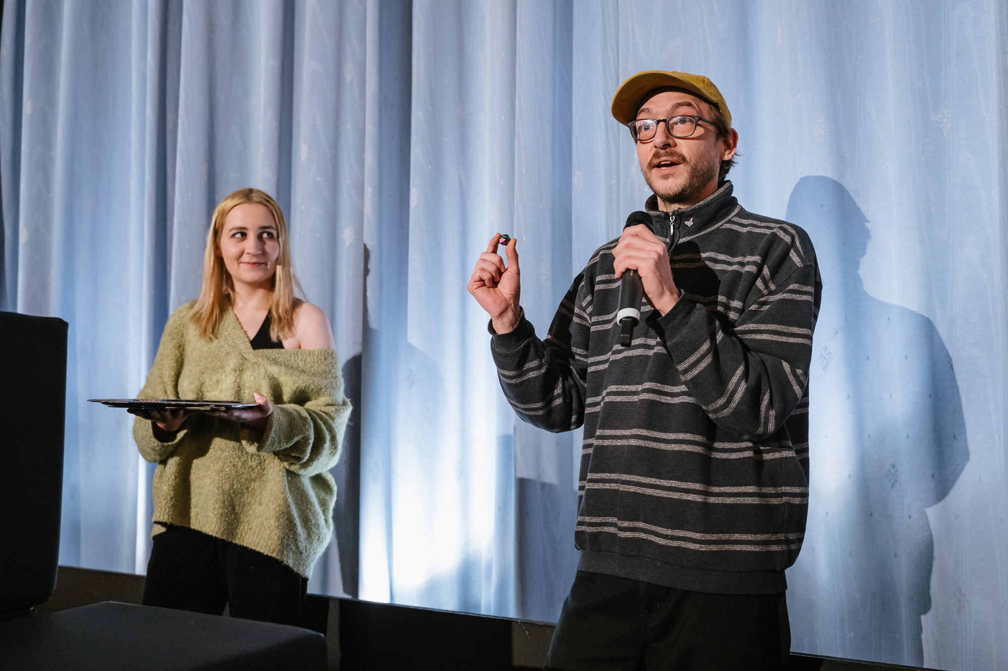 MITSKI - THE LAND: Verlosung im Atelier