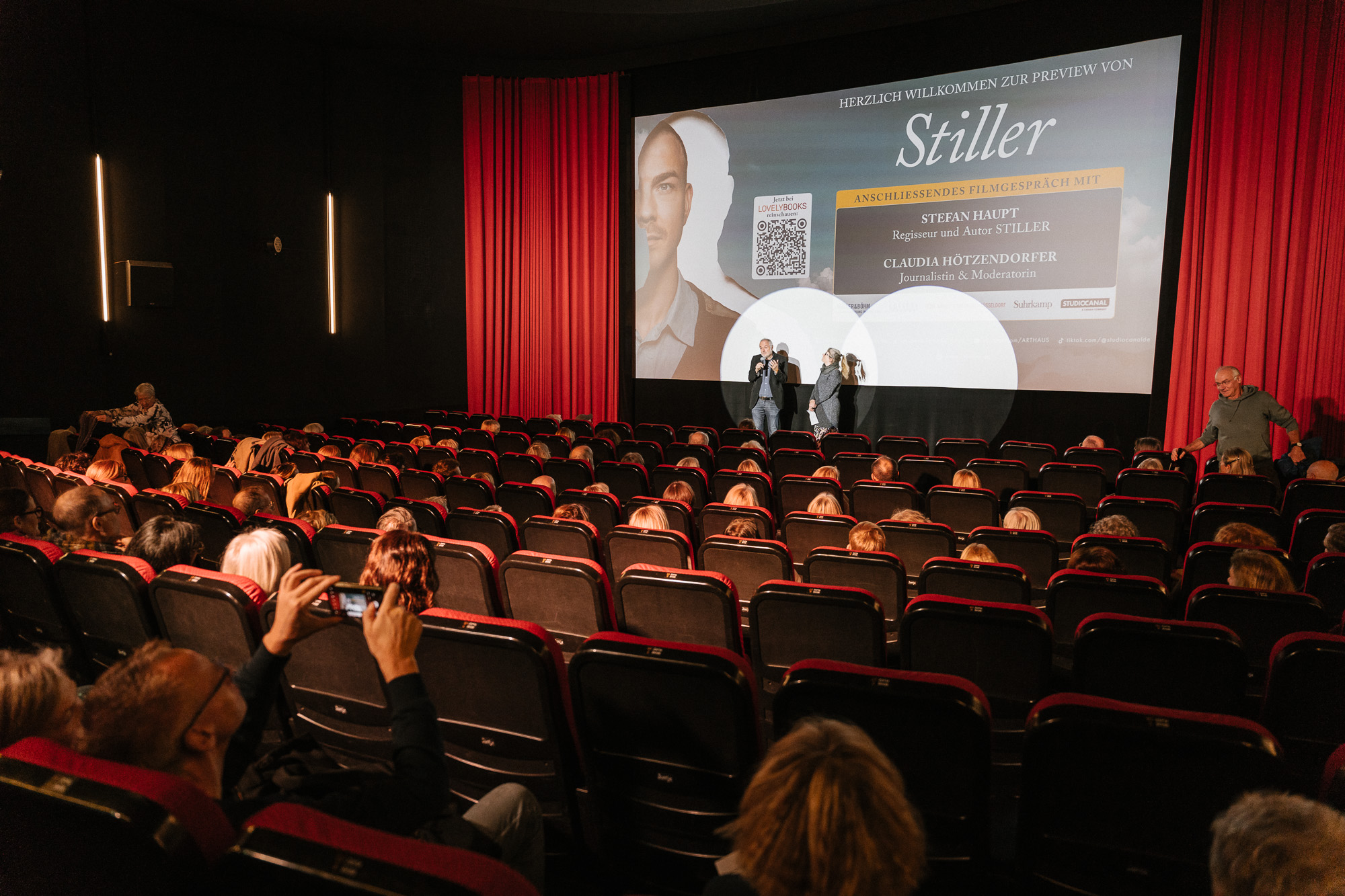 STILLER: Premiere im Cinema