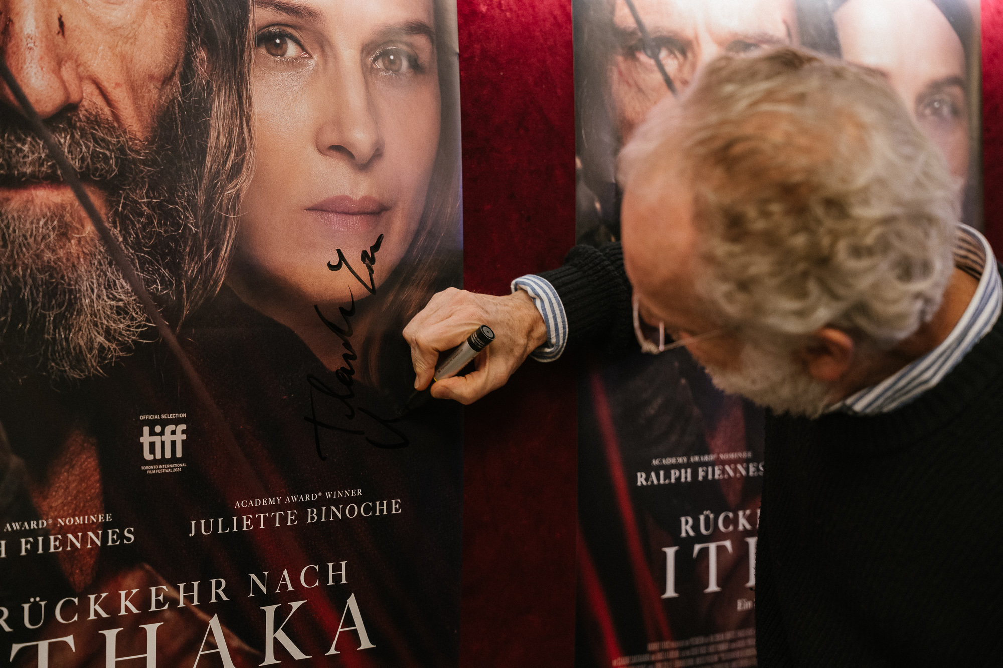RÜCKKEHR NACH ITHAKA: Premiere im Cinema