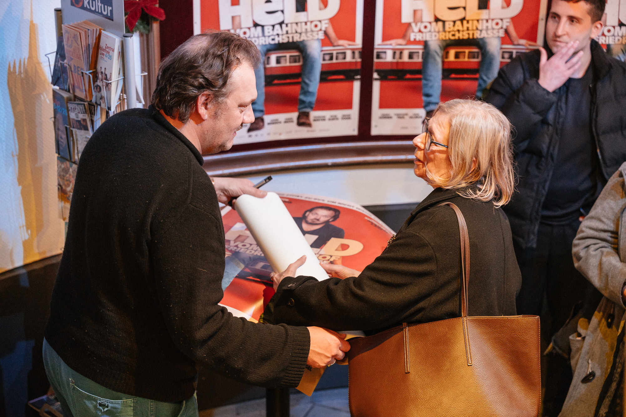 DER HELD VOM BAHNHOF FRIEDRICHSTRASSE: Sondervorstellung mit Charly Hübner im Cinema