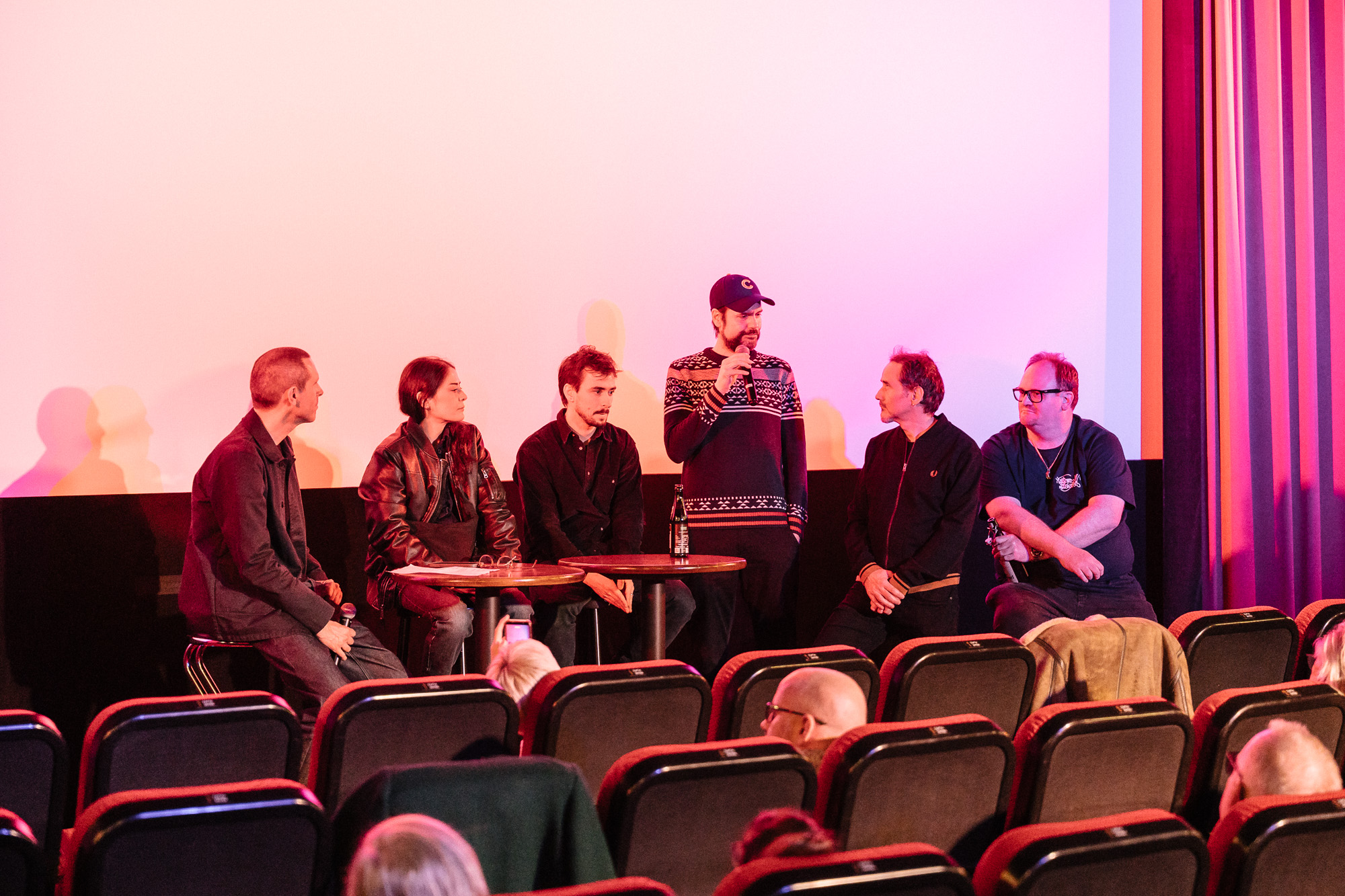 THIS IS NOT A PLAYLIST: Premiere im Cinema