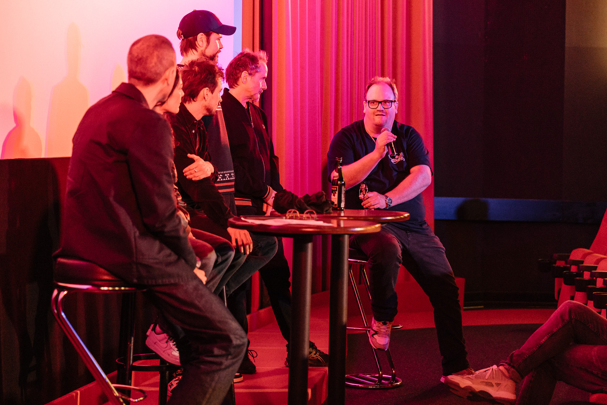 THIS IS NOT A PLAYLIST: Premiere im Cinema