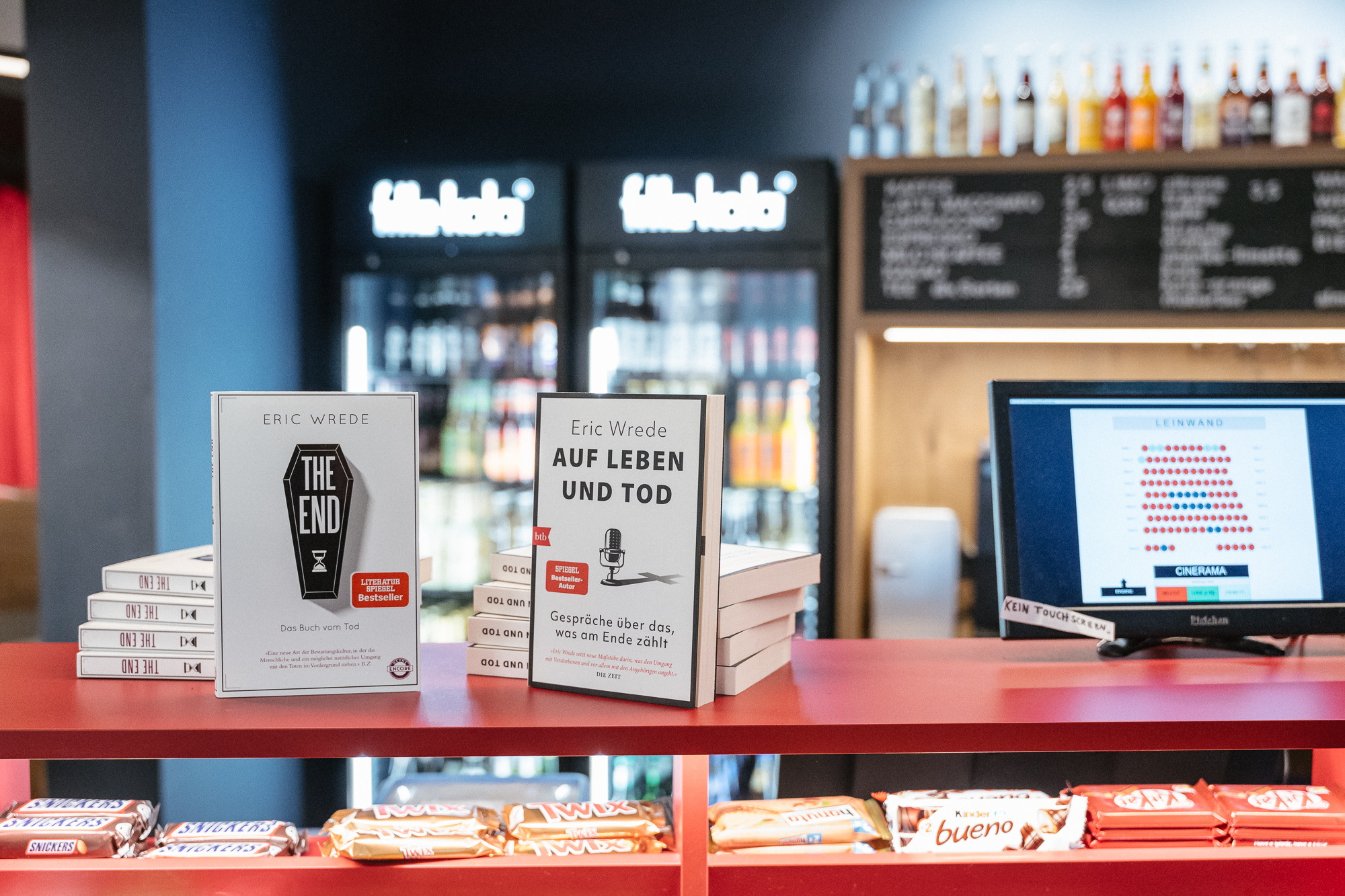 DER TOD IST EIN ARSCHLOCH: Premiere im Metropol