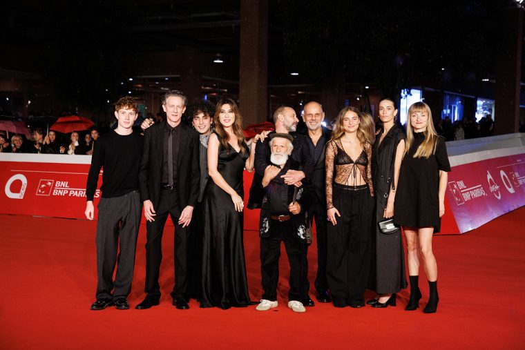 Die Film-Crew von LA VITA VA COSI