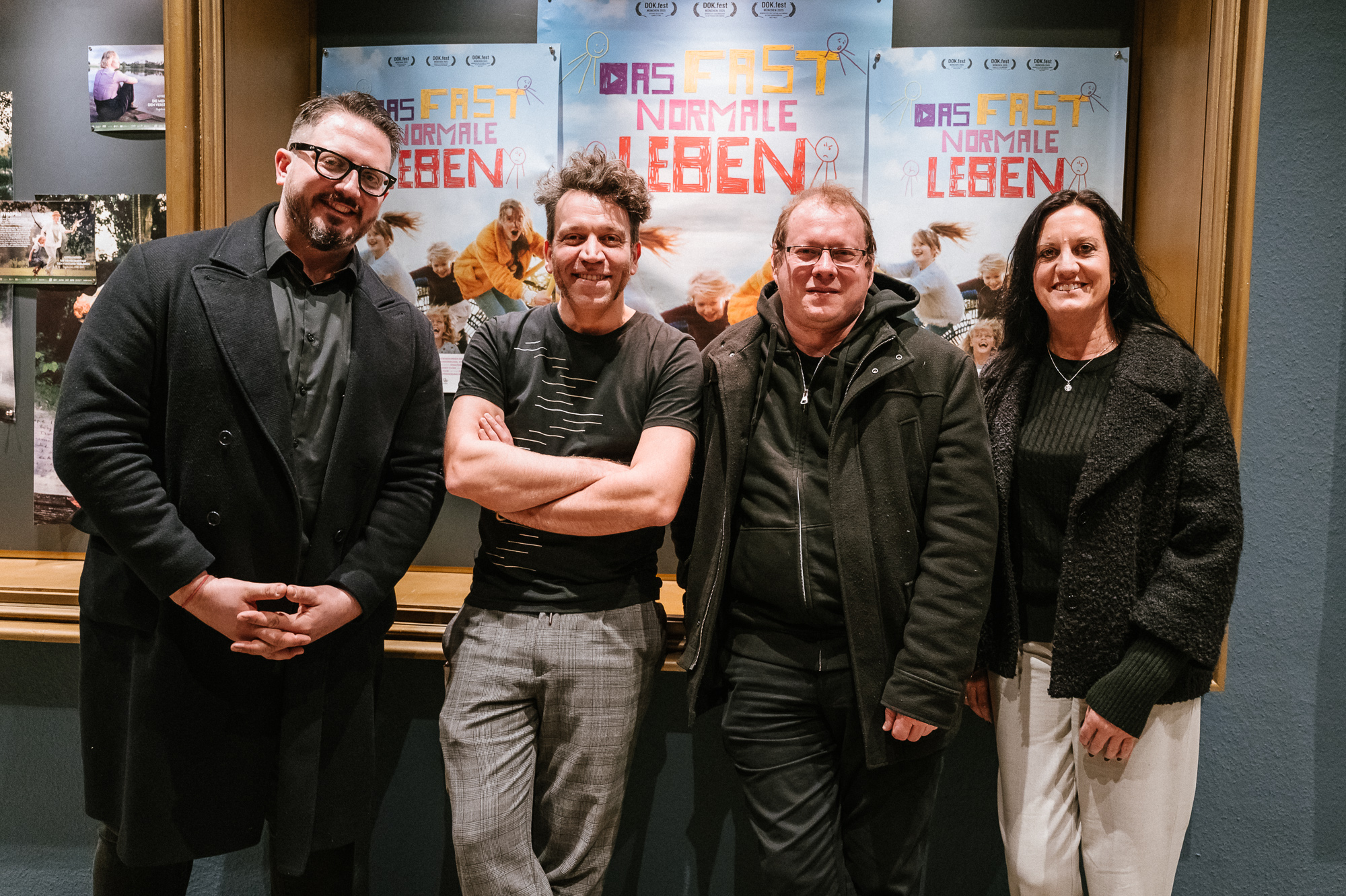 DAS FAST NORMALE LEBEN: Premiere im Metropol