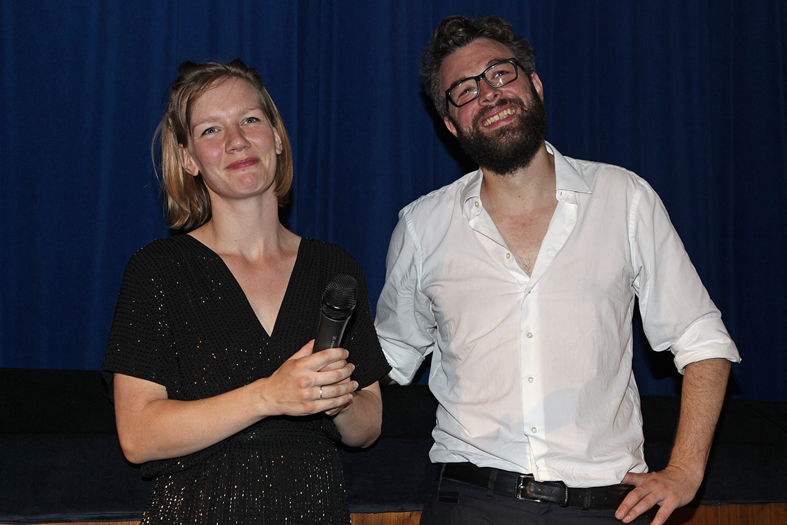 ÜBER UNS DAS ALL: Premiere im Bambi