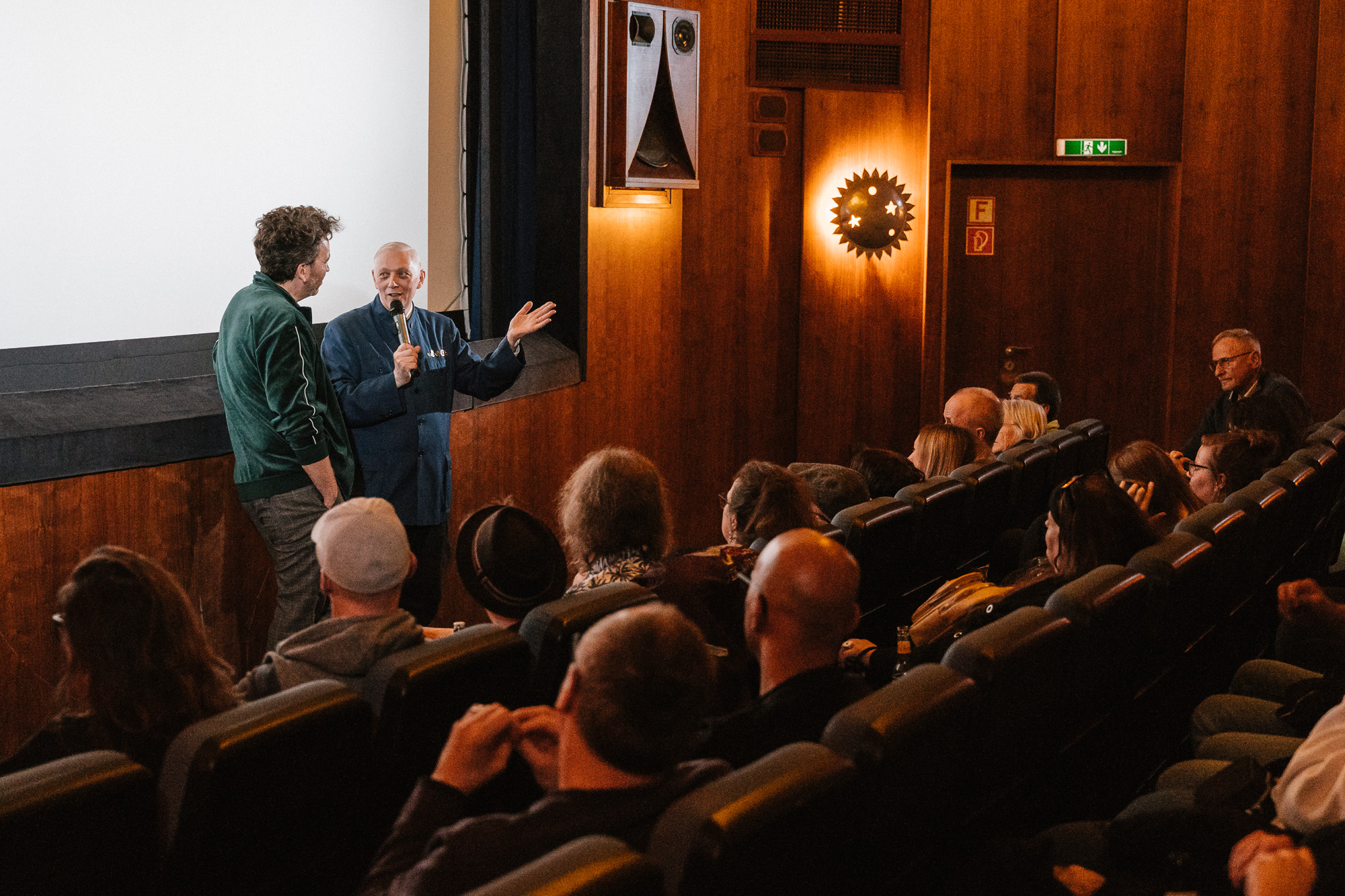 AUSWÄRTSSPIEL / B-MOVIE: Mark Reeder im Bambi