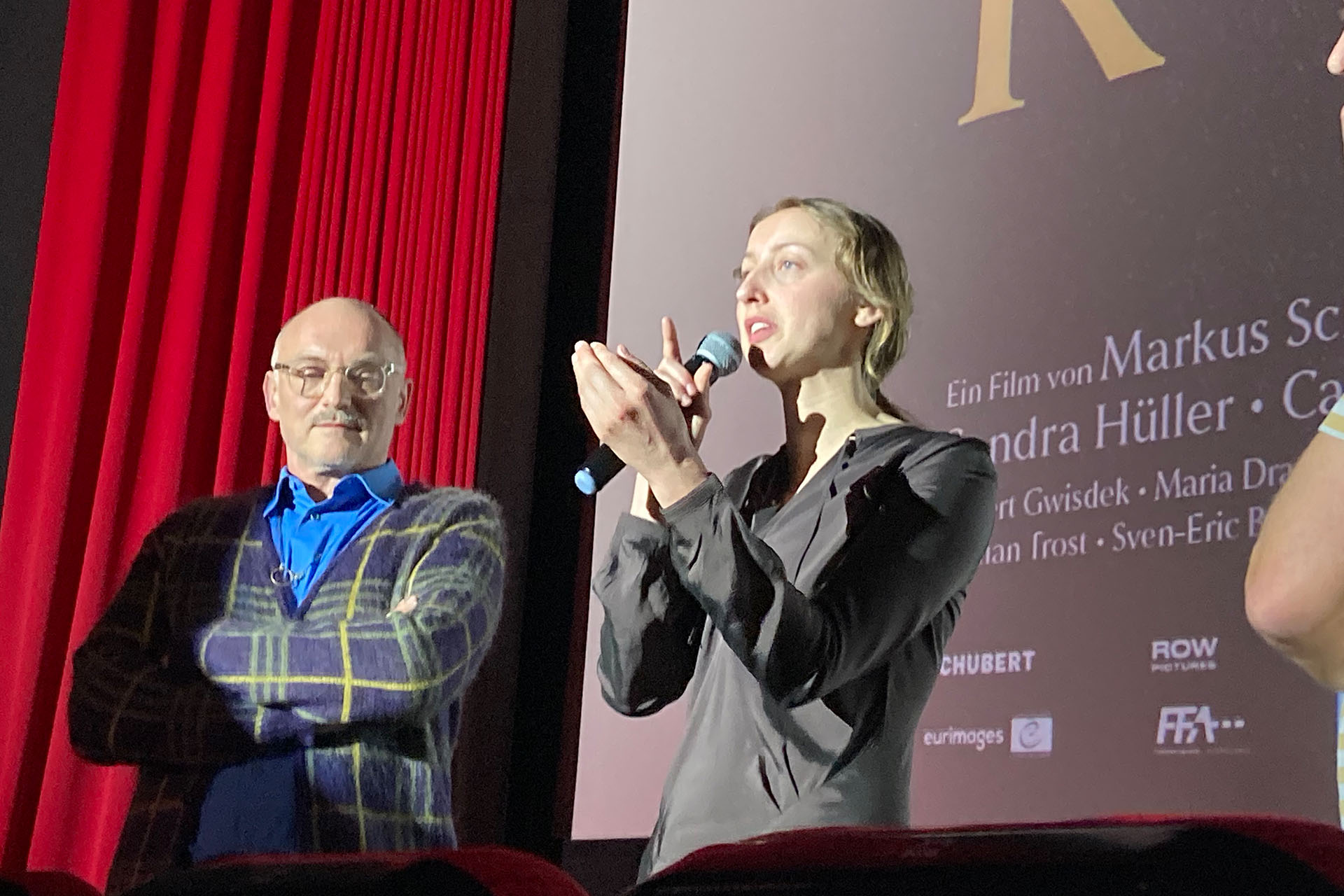Regisseur Markus Schleinzer und Darstellerin Caro Braun im Publikumsgespräch nach der Vorführung von "Rose" im Cinema