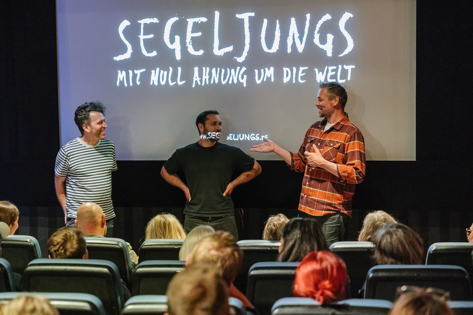 SEGELJUNGS: Premiere im Bambi