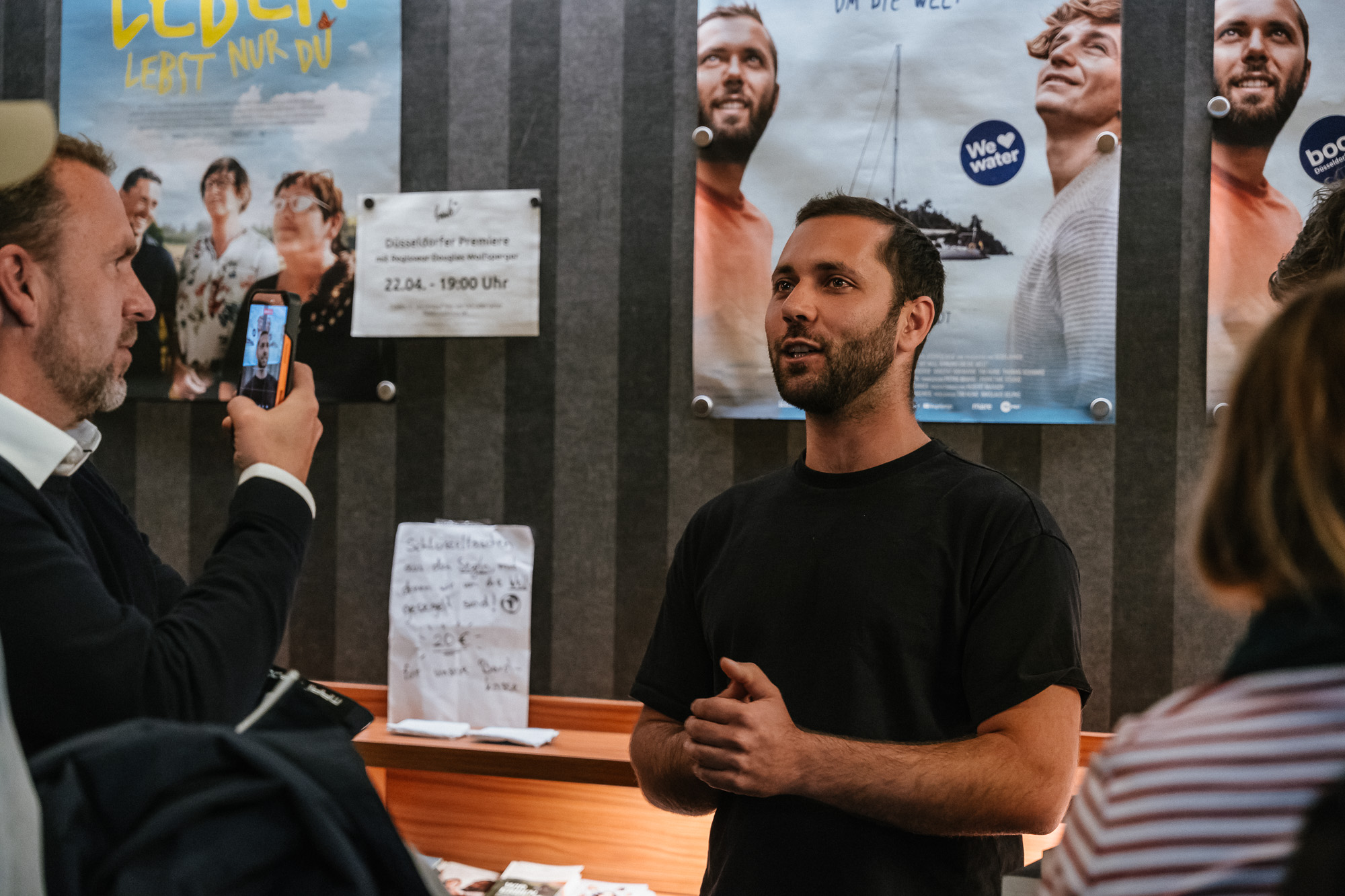 SEGELJUNGS: Premiere im Bambi