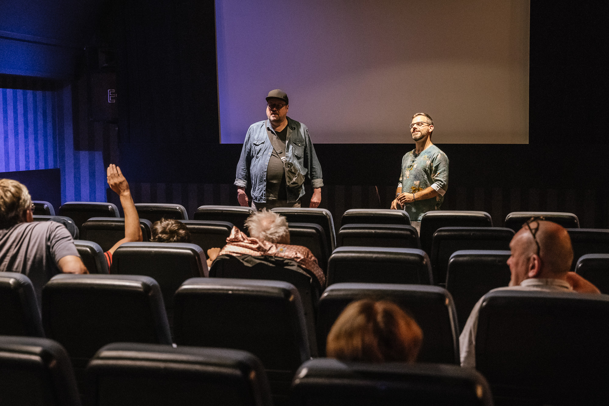 BORN TO FAKE: Premiere im Bambi