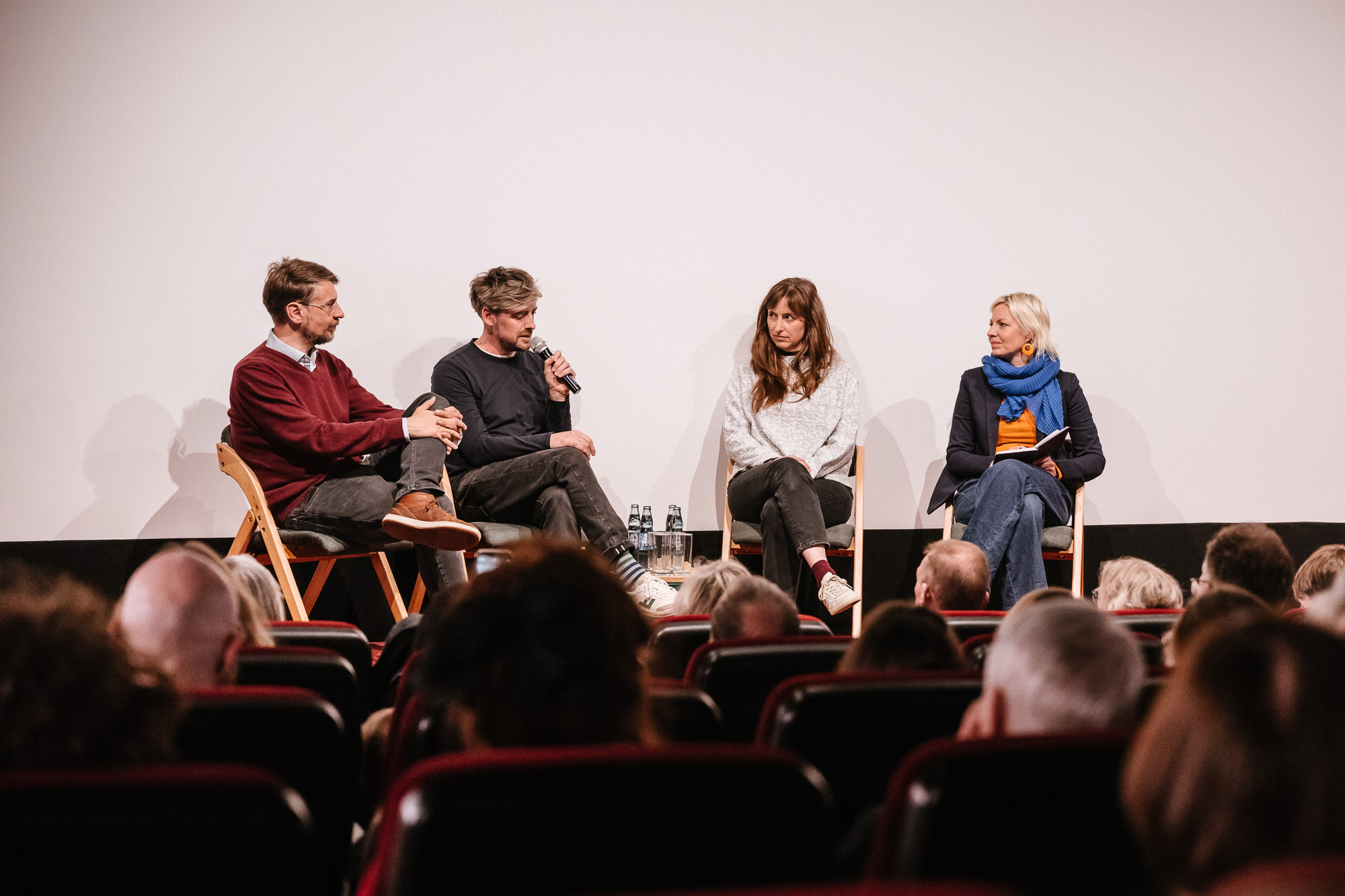 DAS GEWICHT DER WELT: Premiere im Metropol