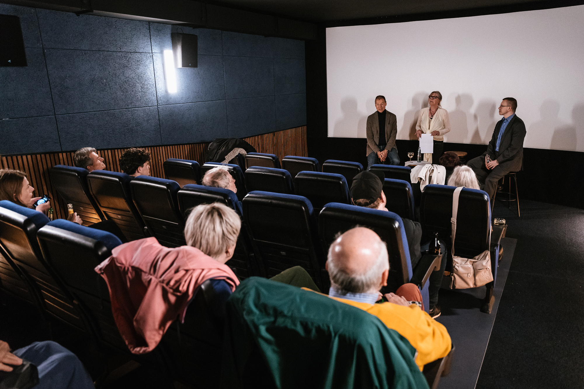 Investigativer Journalismus: Talk & Film im Metropol