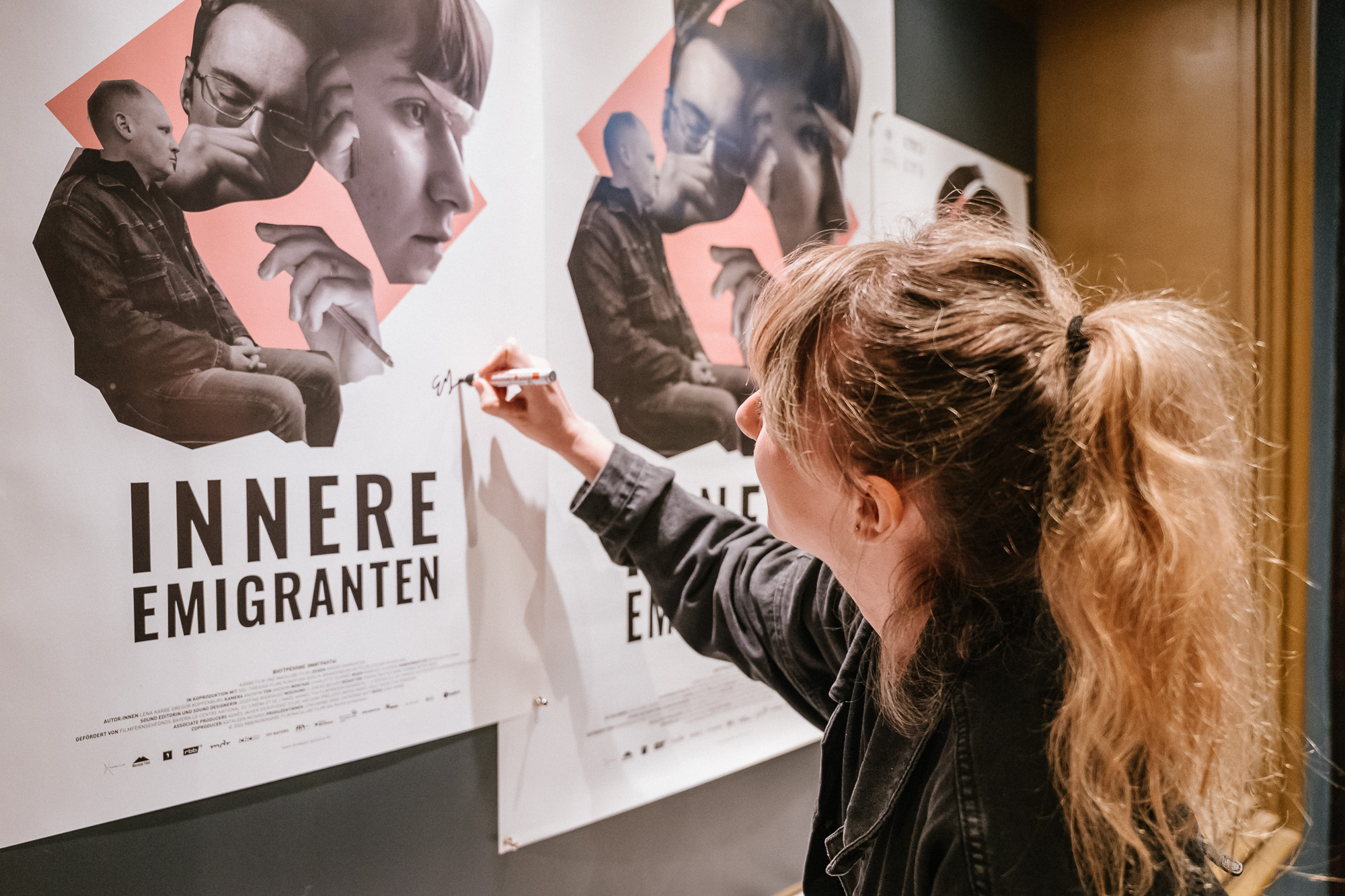 INNERE EMIGRANTEN: Premiere im Metropol