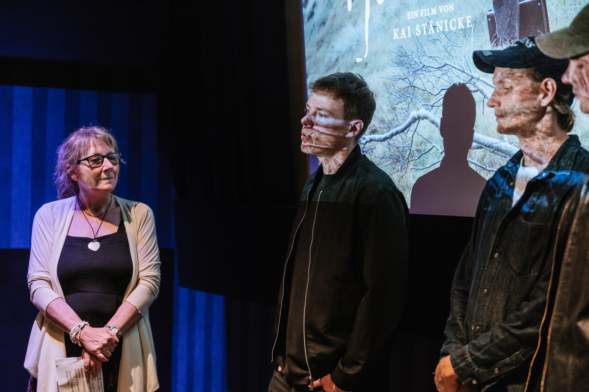 DER HEIMATLOSE: Premiere im Bambi