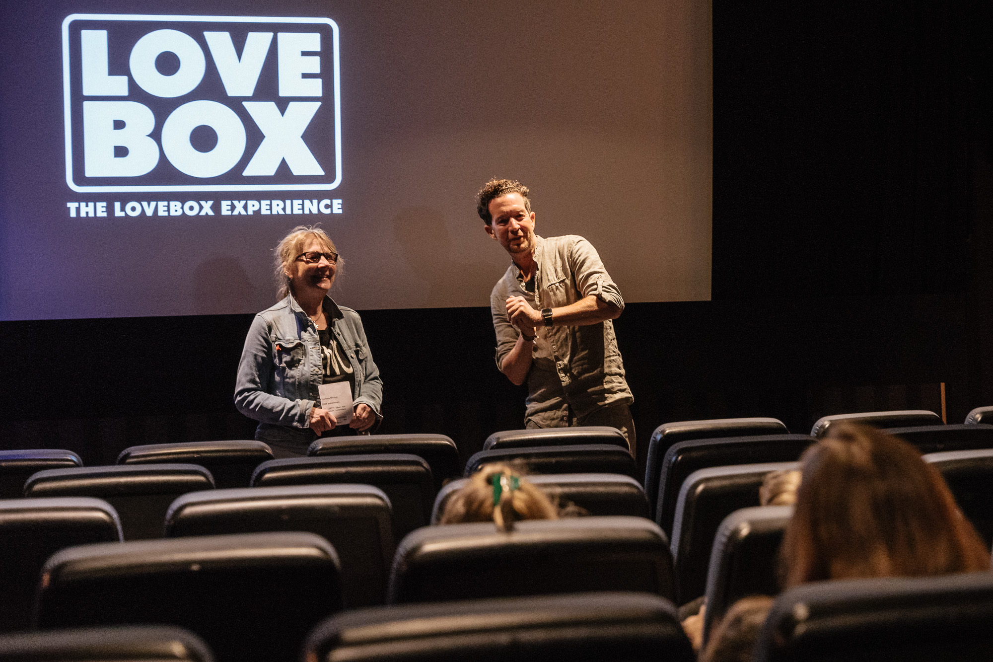 LOVEBOX: Premiere im Bambi