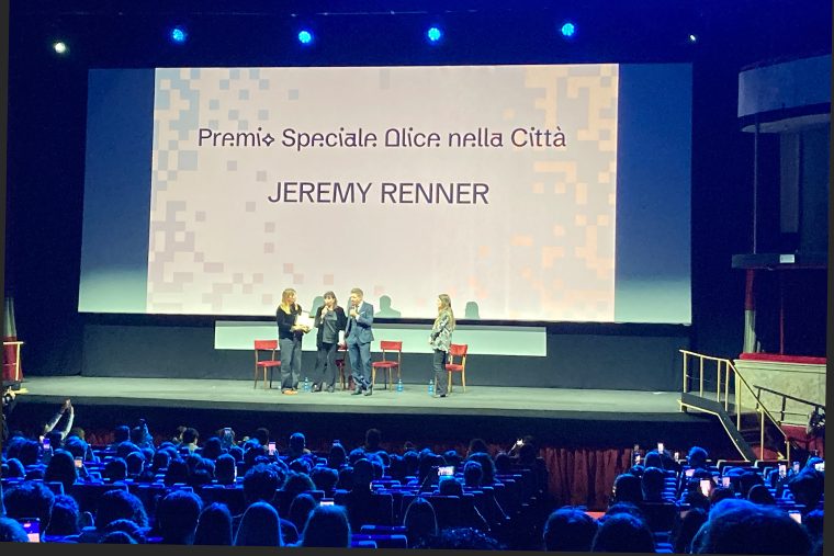 Masterclass mit Jeremy Renner, veranstaltet vom Jugendfestival "Alice nella Città" im Rahmen des Filmfests Rom, Foto: Anne Wotschke.