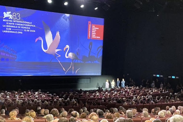 Blick in den Sala Grande - Filmfestival Venedig 2026